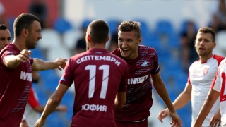 Георги Русев донесе трите точки за Септември срещу Локомотив (ГО)