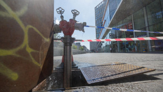 Шестима души загинаха при пожар в строяща се сграда в