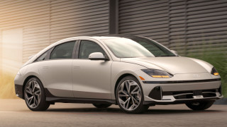 Бъдещето на автомобилите е свързано с електричеството и това вече