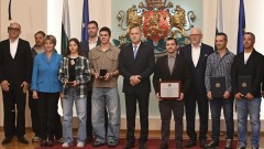 Весела Лечева присъства на награждаването на медалистите  в ските и сноуборда, удостоени с Почетния знак на президента