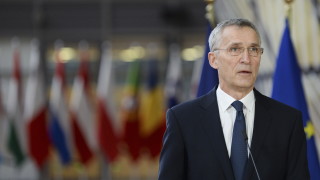 ЕС не може да защити Европа без НАТО, предупреди Столтенберг