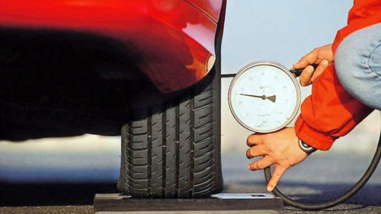 Защо е важно точното налягане в гумите на автомобила