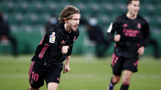 Лука Модрич постави рекорд по участия за Хърватска в световната