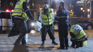 Кола се вряза в ресторант в Тел Авив, трима души загинаха