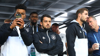 Наполи със сигурност ще привлече крилото на Аякс Амин