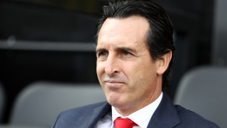 Бившият английски футболен национал Рос Баркли е постигнал споразумение с