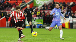 Брентфорд се наложи над Борнемут с 2 0 в късния съботен