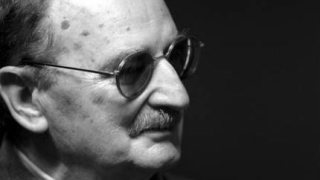 Почина полският драматург Славомир Мрожек