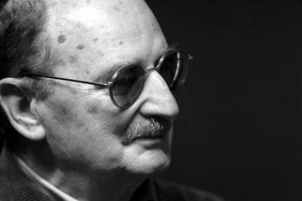 Почина полският драматург Славомир Мрожек