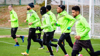 Кукула и Октавио Мантека се очаква да пропуснат първата контрола