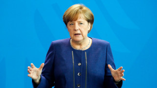 Меркел: Огромните премии на автомобилните шефове не са справедливи