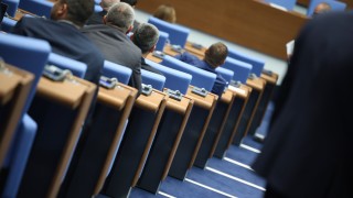 Депутатите се скараха за ветото наложено от президента Румен Радев