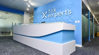 Tek Experts отваря първия си център за обслужване на клиенти
