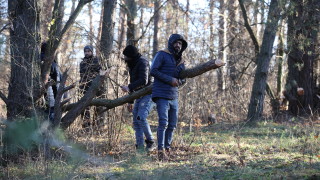 "Амнести интернешънъл" обвини Латвия за изтезания срещу мигранти, влезли от Беларус