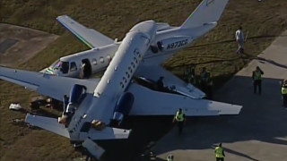 Два малки самолета се сблъскаха на международното летище в Сан