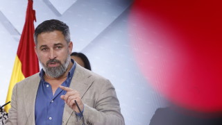Испанската крайнодясна партия Vox обяви че ще напусне групата на