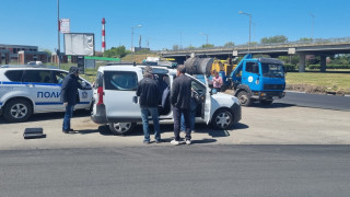 Бившият депутат от ГЕРБ Иван Вълков беше задържан при полицейска