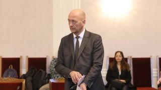 Народният представител от парламентарната група на Възраждане Славчо Крумов е