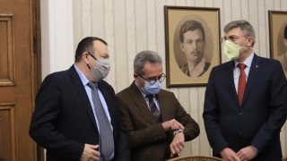 ДПС не били търсени за разговори за кабинет
