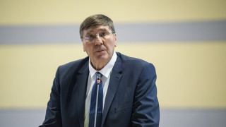 Президентът на Българската федерация по баскетбол Георги Глушков даде обширно