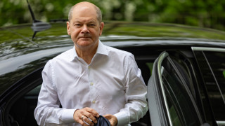 Германският канцлер Олаф Шолц направи неочаквано посещение в Киев днес