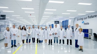 Германски лидер в автоматизацията откри в София една от най-големите си инженерни бази в света