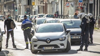 5,8 млн. проверки за спазване на ограниченията за две седмици във Франция