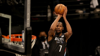 Бруклин разби Милуоки със 125 86 във втори полуфинален сблъсък от