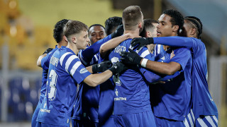 Левски може да стартира подготовката си без нов треньор Сините