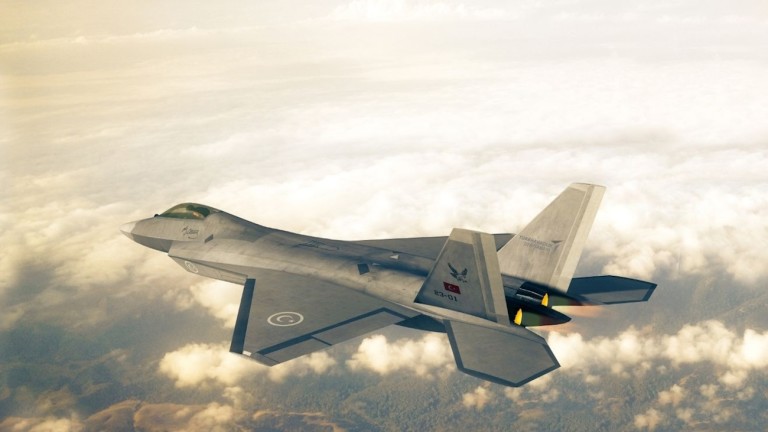 Турция бърза с новия изтребител Kaan - кога доставят първата бройка