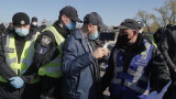 Носенето на маски на публични места в Украйна вече е задължително