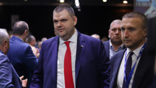 Недопустимо и безотговорно е от страна на президента Румен Радев