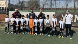 Футболен турнир за деца Смърфчета се проведе тази събота в спортен комплекс