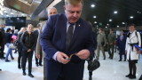 Каракачанов: До голяма степен изборът на изтребители е политическо решение
