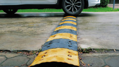 Куриозен случай - задигнаха легнал полицай във врачанското село Ребърково