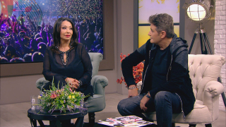 Певецът Здравко Желязков от дует Ритон който е запален фен