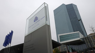 В ЕЦБ: Инфлацията ще спадне през следващата година