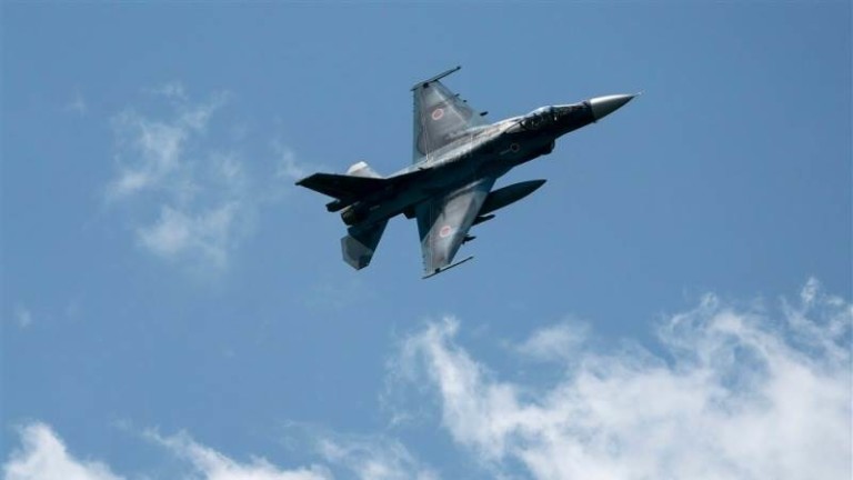 Кабинетът на Япония одобри износа на нови бойни самолети, разработвани