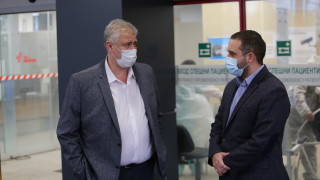 Получаваме над 3 млн. РНК ваксини в следващите три месеца