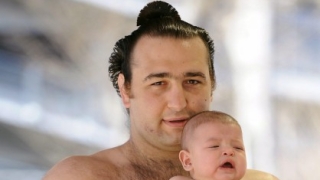 Махлянов отслабна с 40 кг.