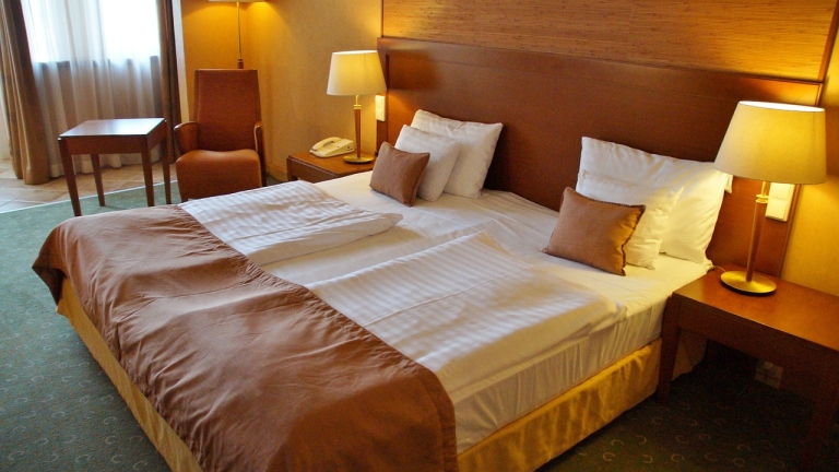 Солени глоби за хотелиери, които не водят регистър на настанените туристи