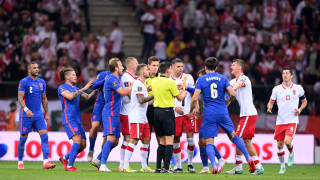 Полша и Англия не се победиха след здрав мач
