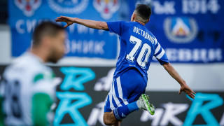 Халфът на Левски и един от лидерите в отбора Георги Костадинов