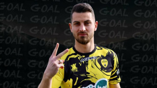 Нови два гола на българския нападател Милчо Ангелов стигнаха само