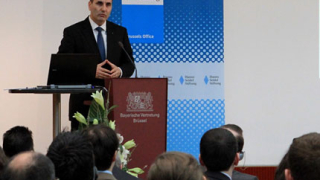 Искреността е най-важна в политиката, обяви Цветанов в Брюксел