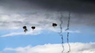 Израелските военни съобщиха за седмата за деня вълна от ракетни