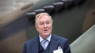 На 91 г почина британският актьор Робърт Харди съобщи семейството