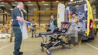 Още 823 души са починали в болници във Великобритания за