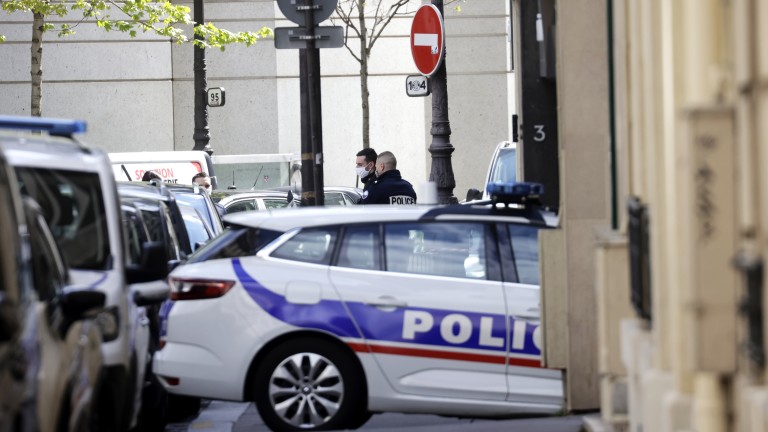 Свещеник е бил нападнат с нож в църква в Ница,