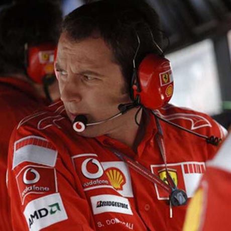 Доменикали: Както и във футбола искаме да имаме най-добрите нападатели